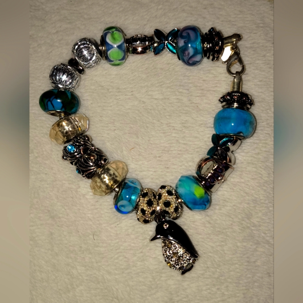 Elegant SS 925 CHARM BRACLET AND BASE WITH SS CHARMS AND GLASS BEADS TEAL, VNTGE